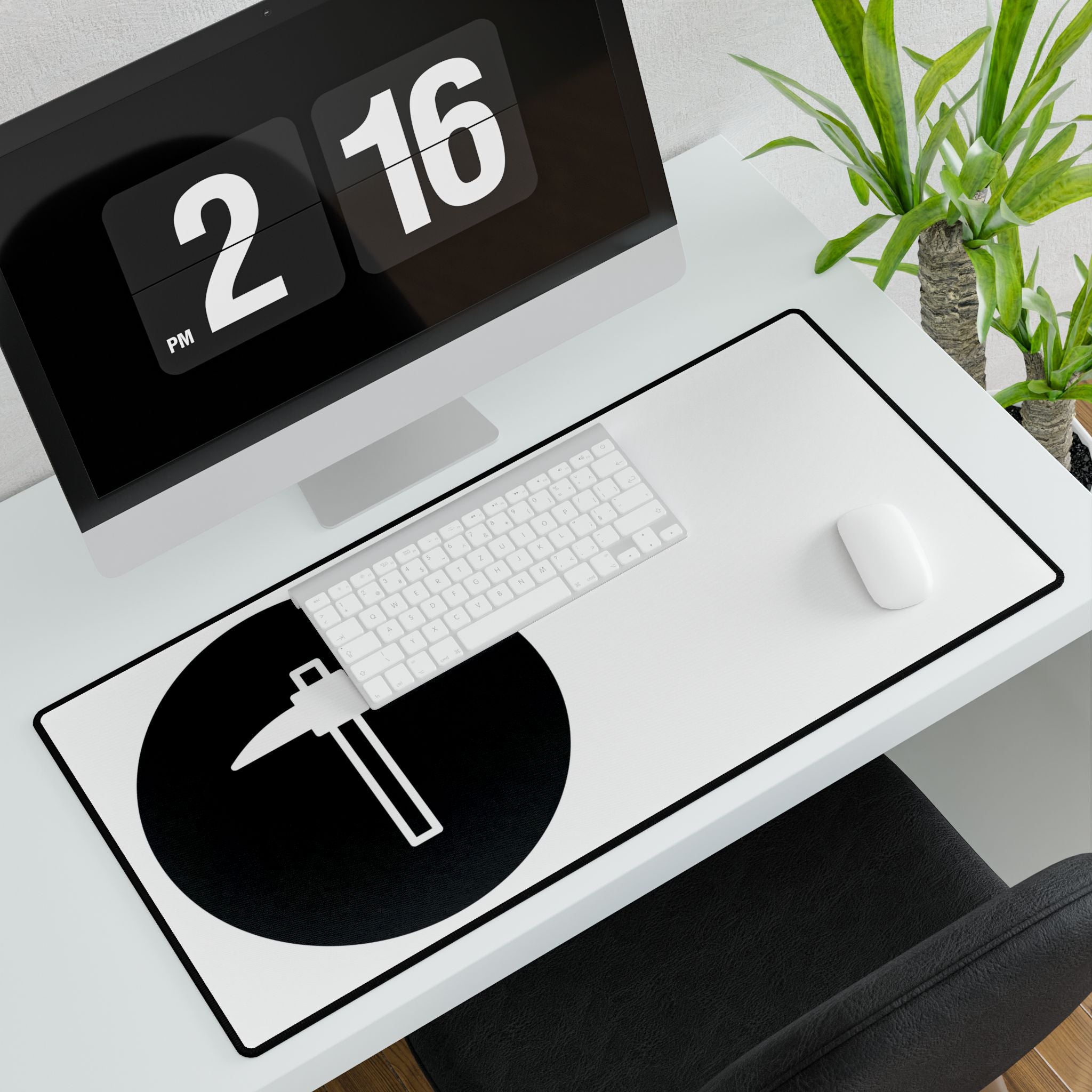 Minimalist Hammer Logo Desk Mat — Large Gaming & Office Mousepad